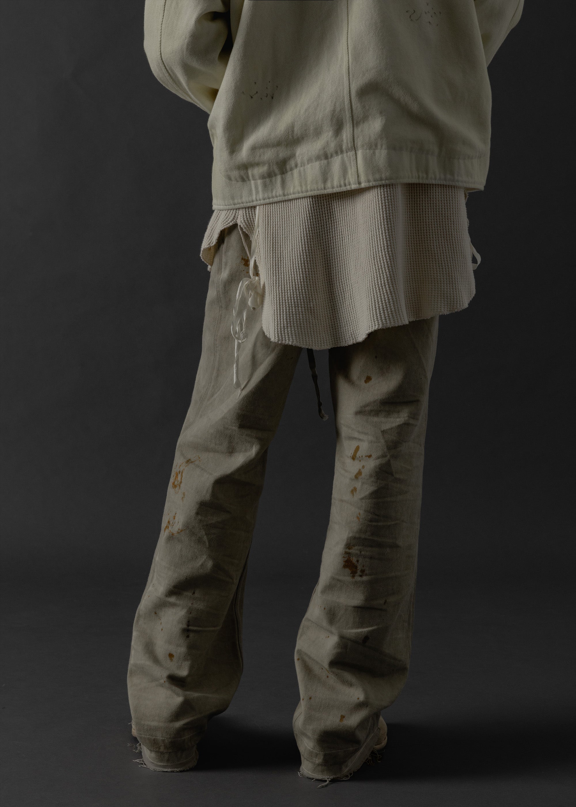 TBW Released Hem Dirty Jeans (Dirty Beige)