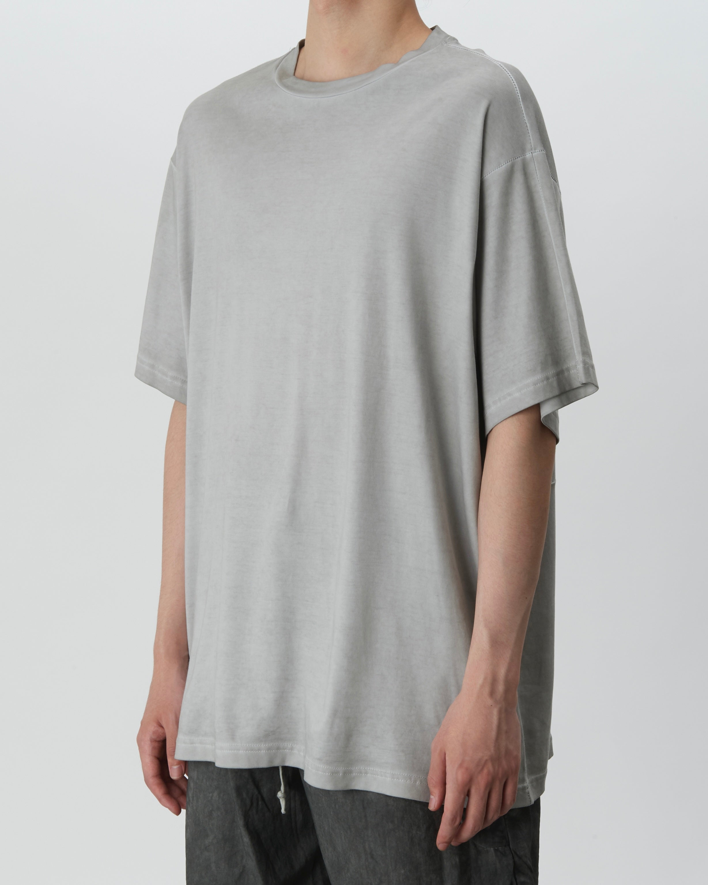 Cold Dyed Overlock Tee (Reversible) (Light Grey)