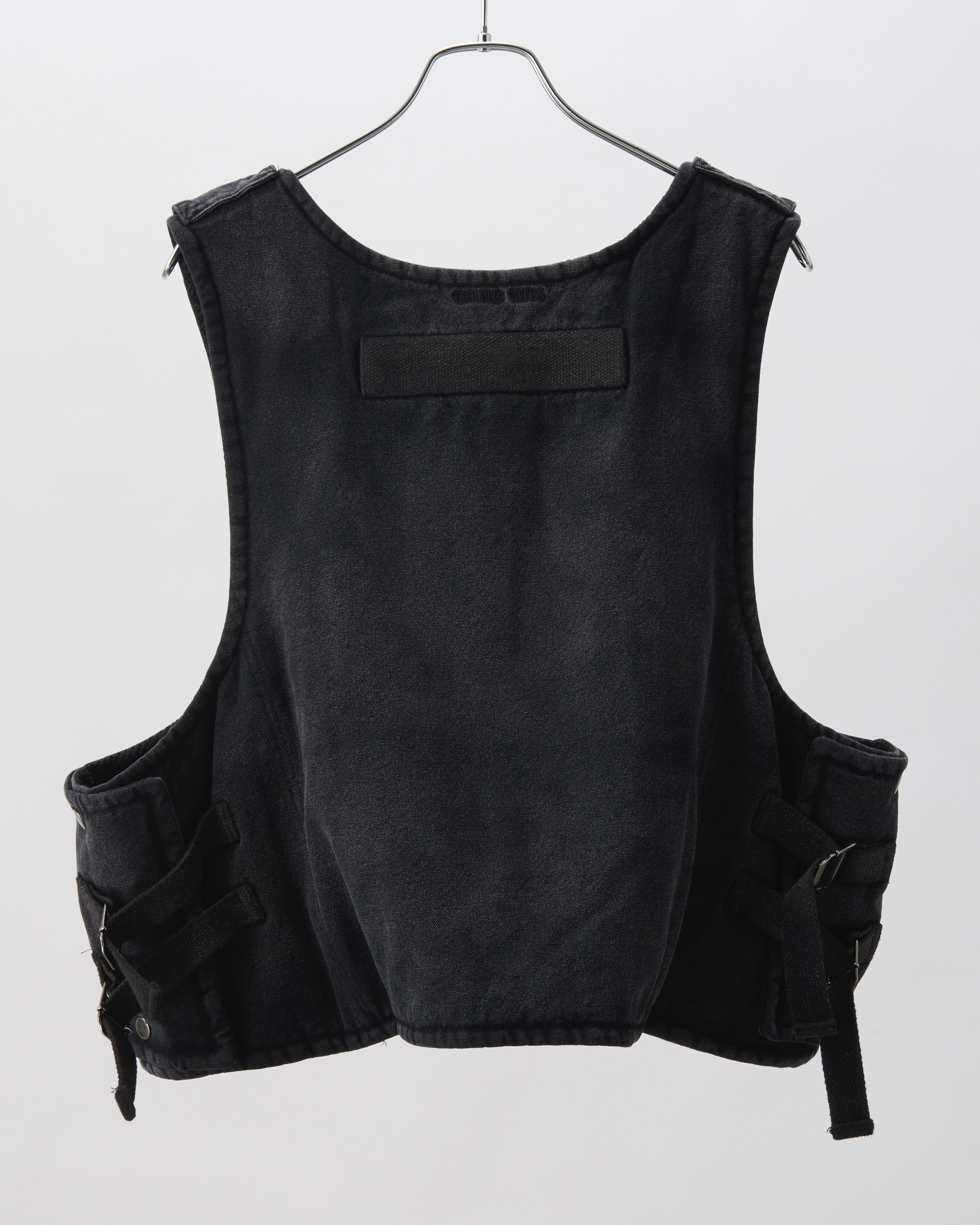 RIOT VEST