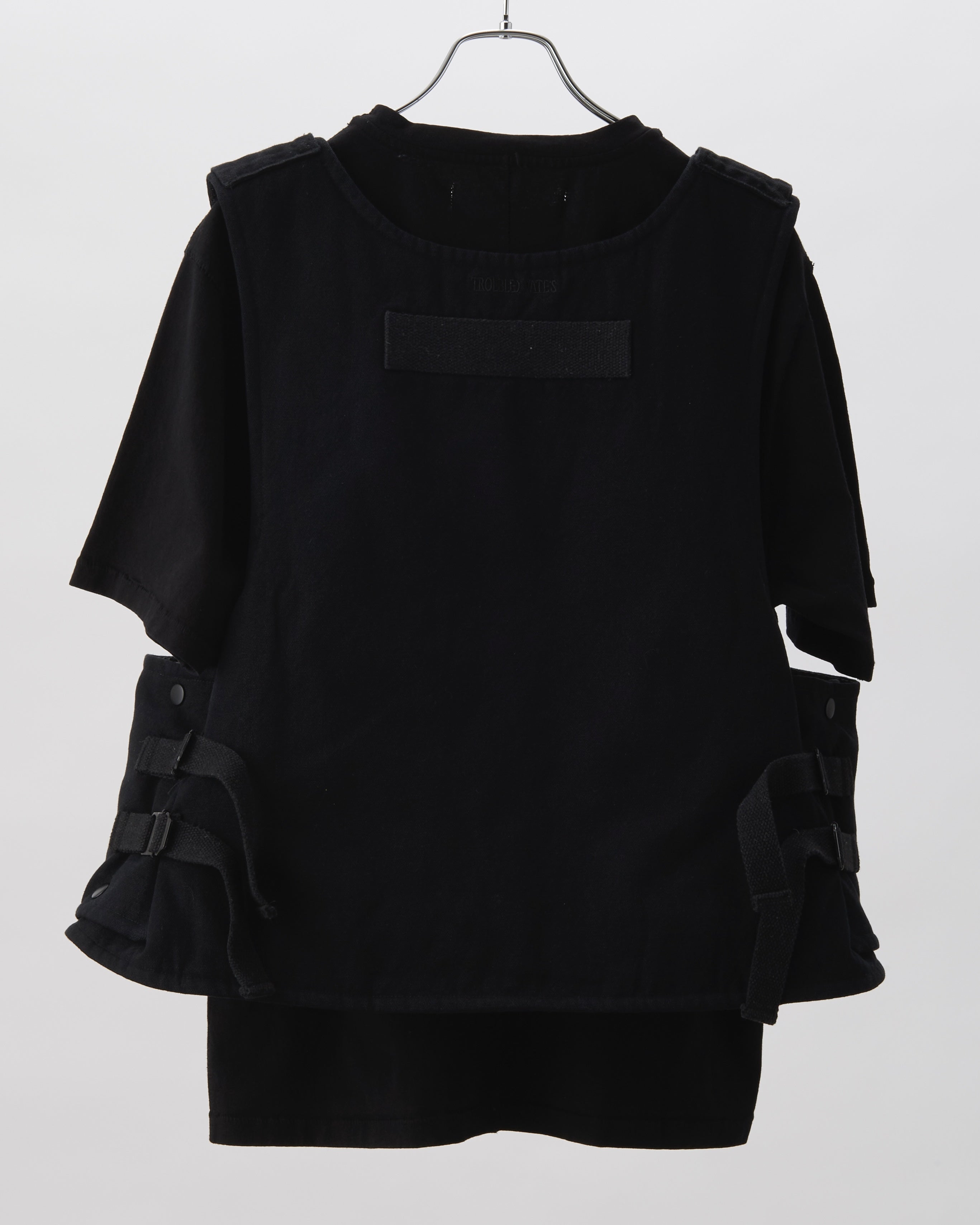 RIOT VEST