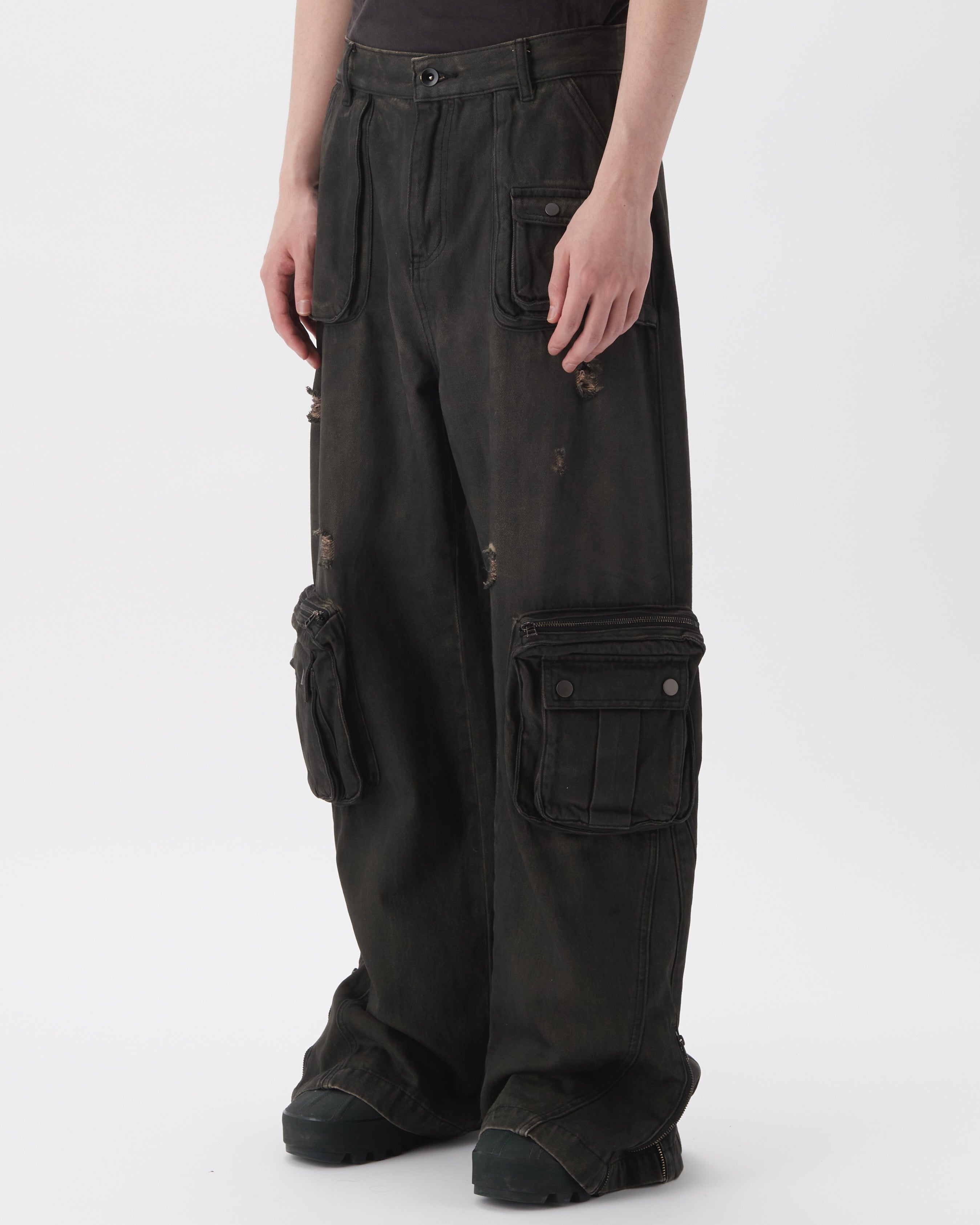 SAFARI CARGO PANTS (BLACK)