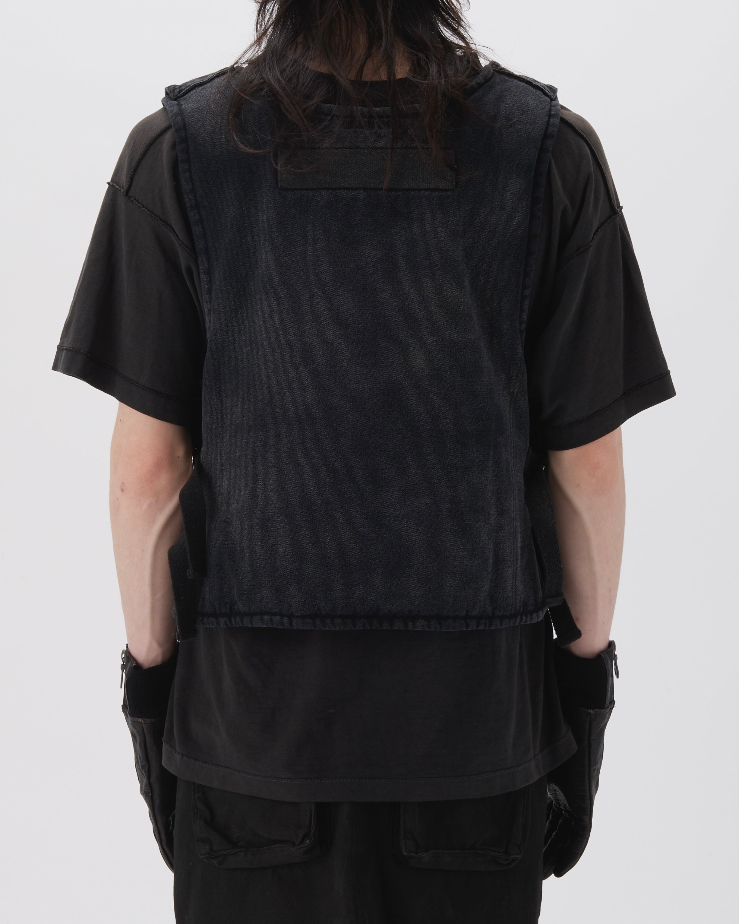 RIOT VEST