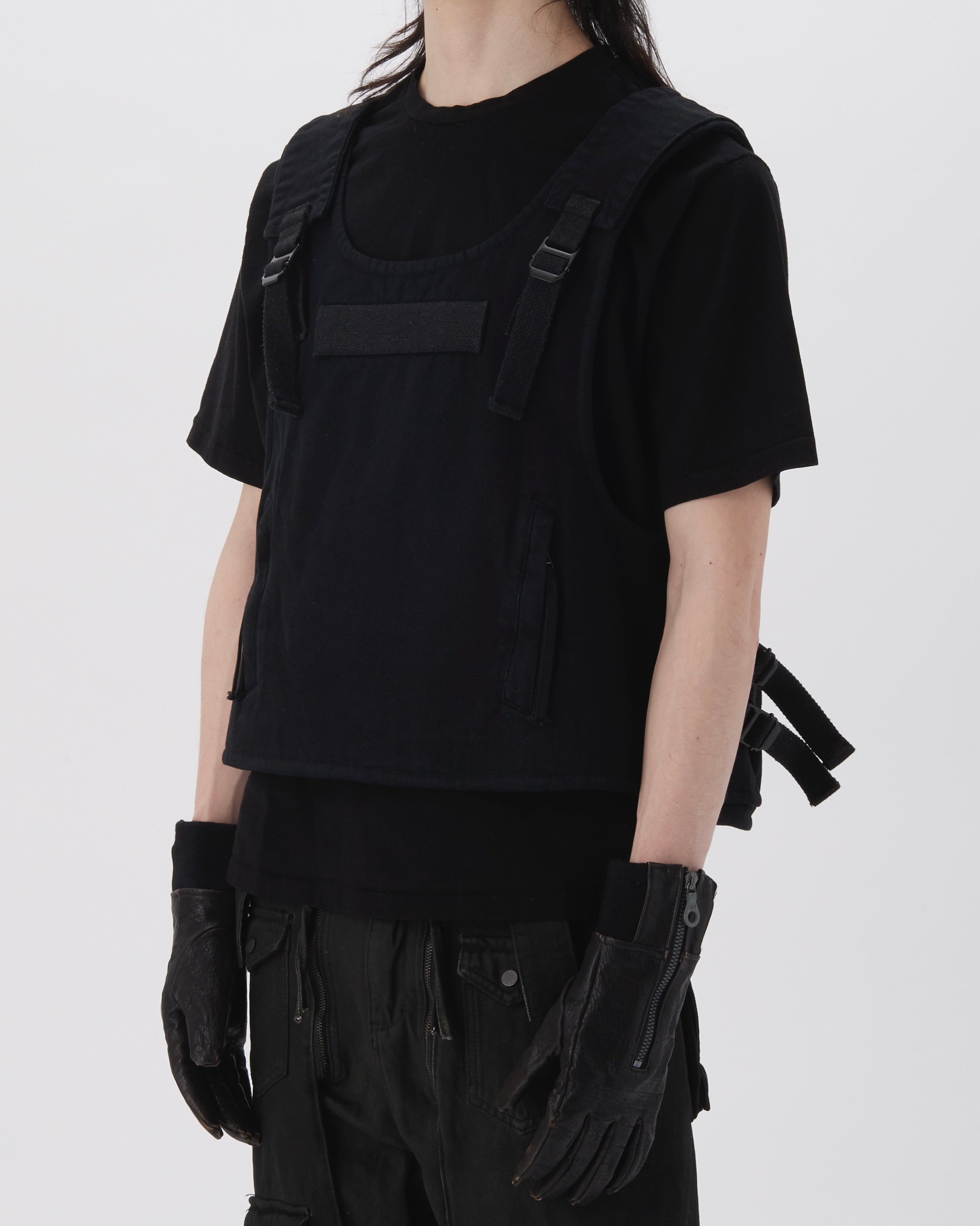 RIOT VEST