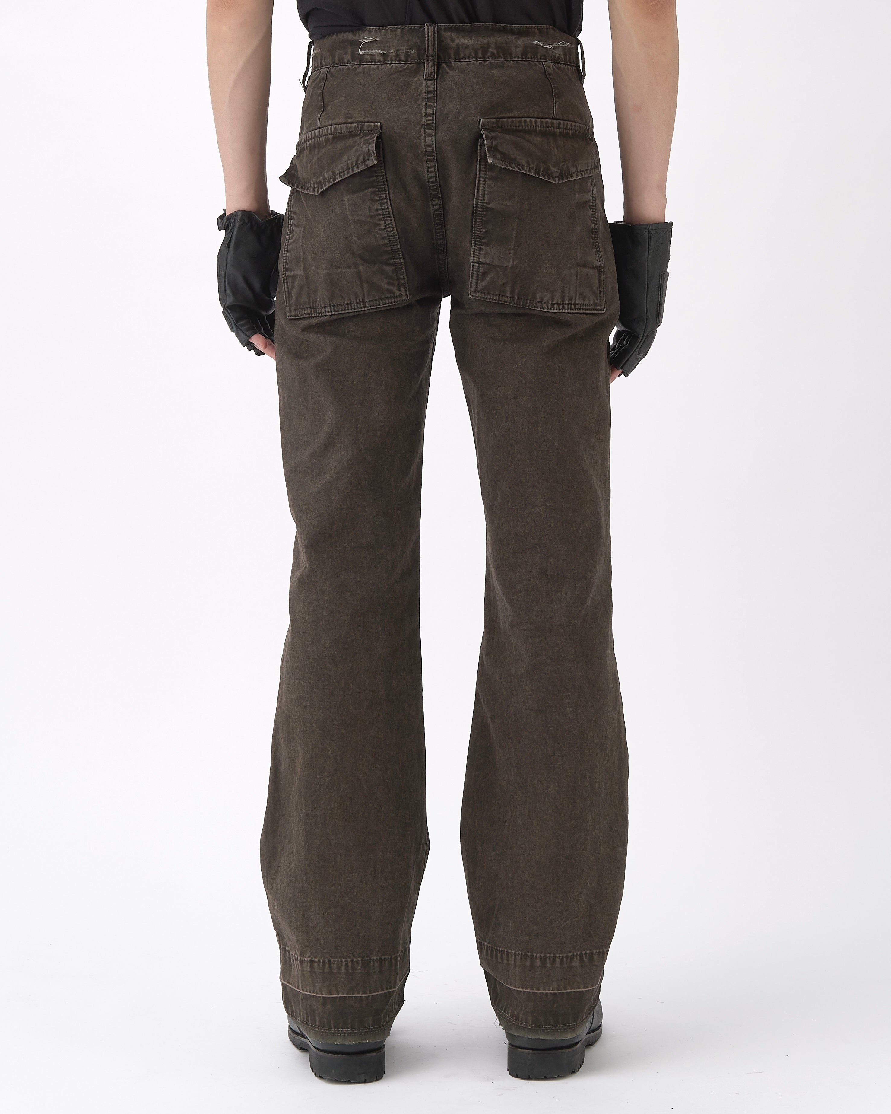 DARTED JEANS