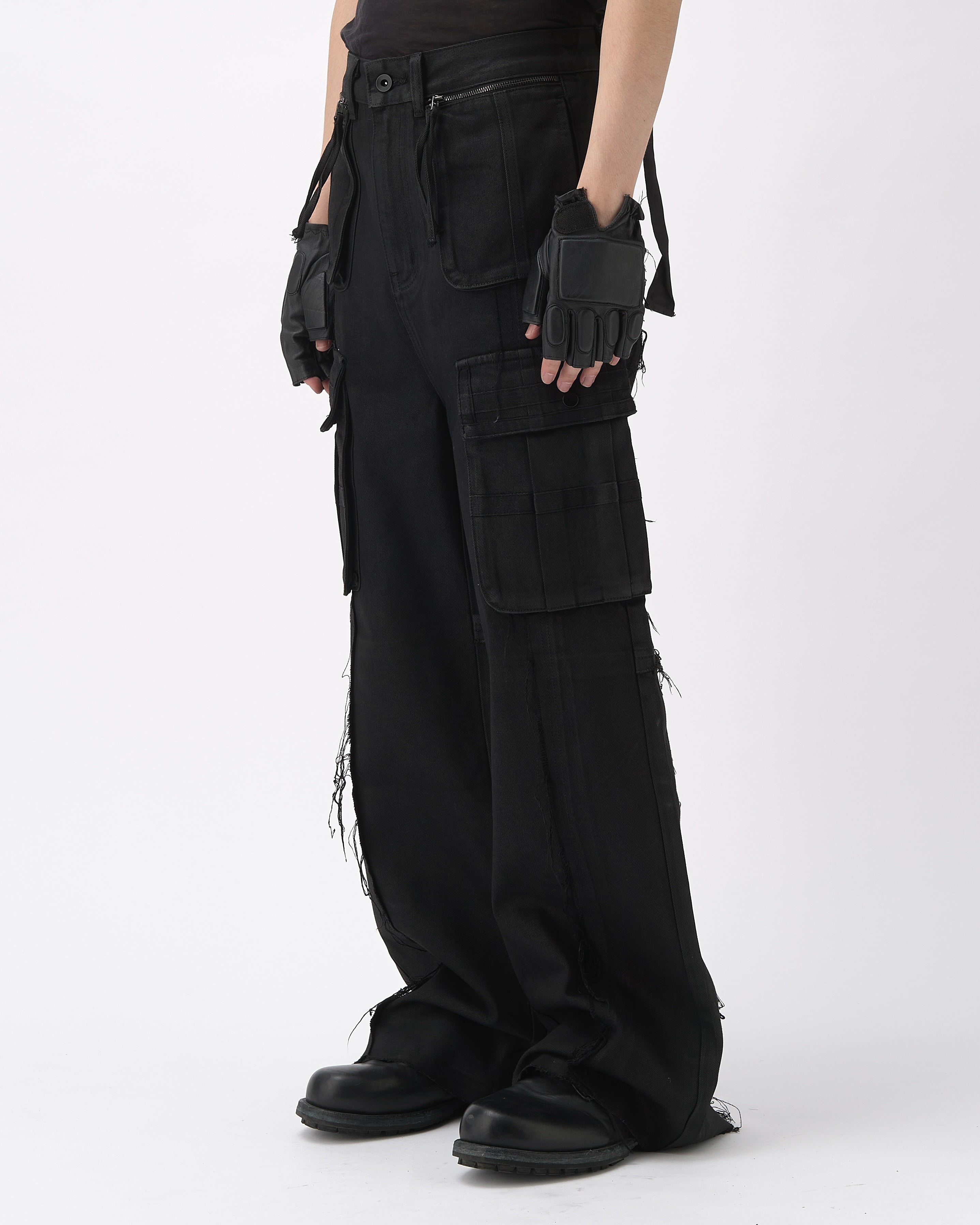 CROSS FRINGE PANTS