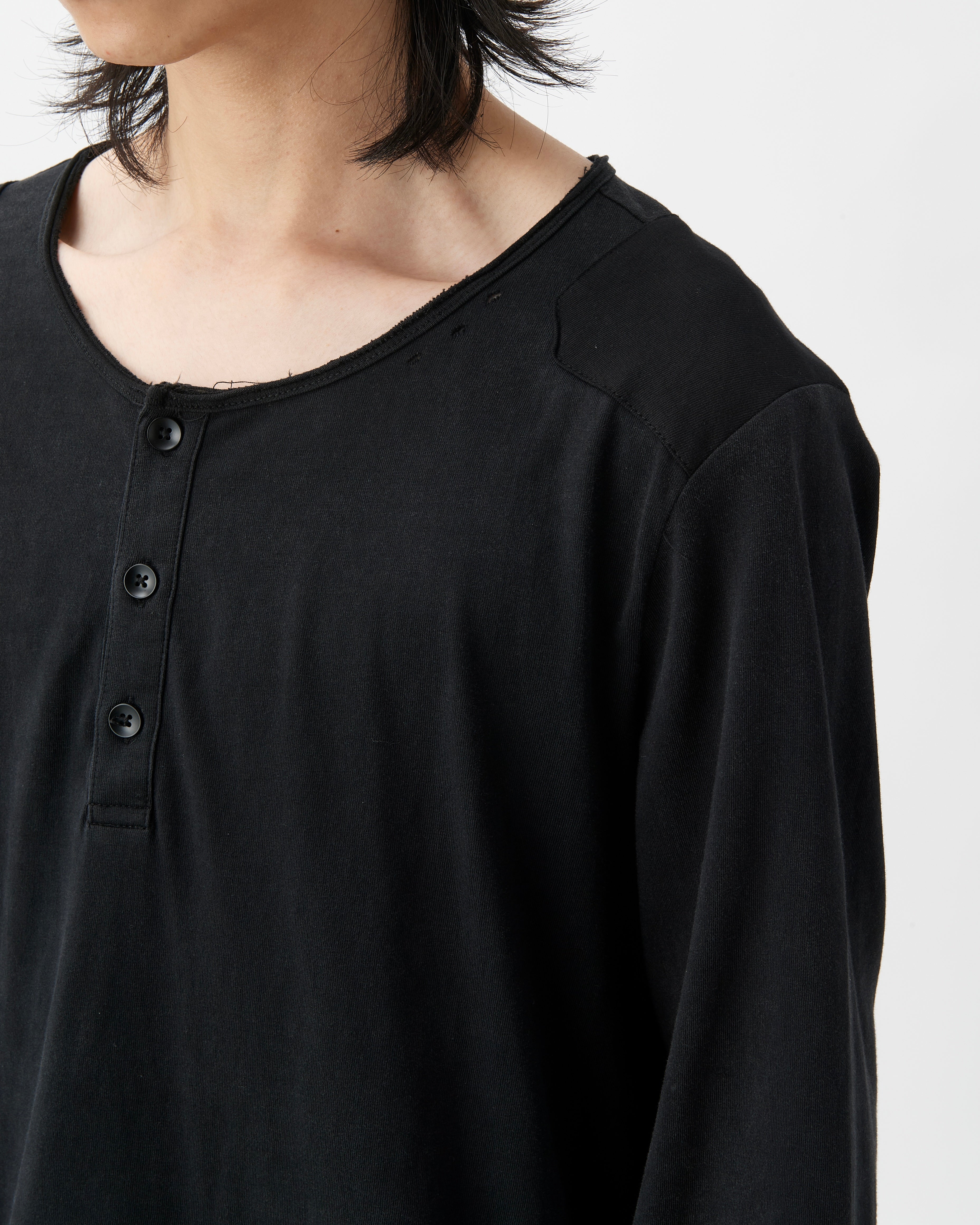 VOID HENLEY SHIRT (FADED BLACK)