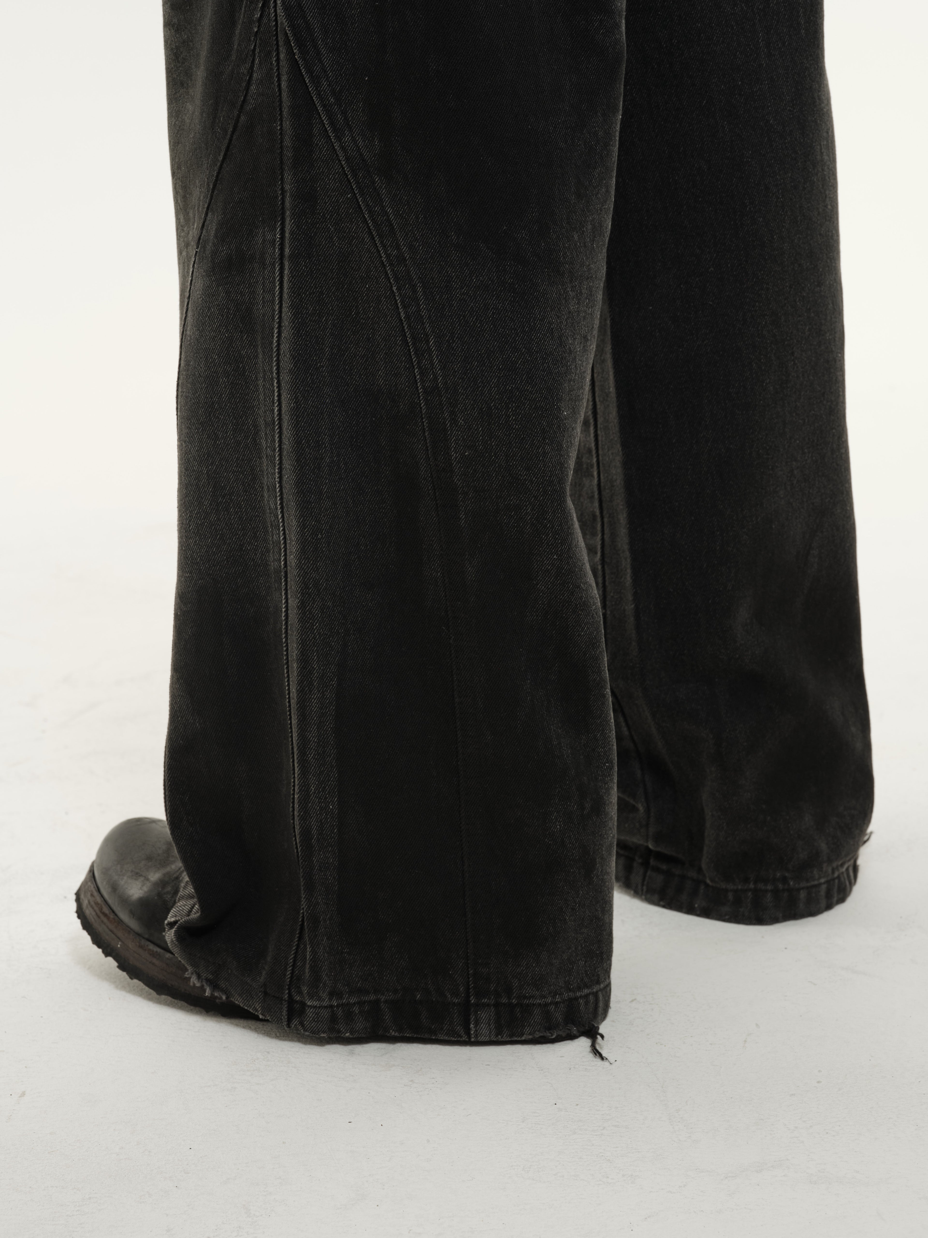 TBW Distressed Widecut Denim